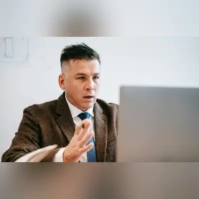 毕林语